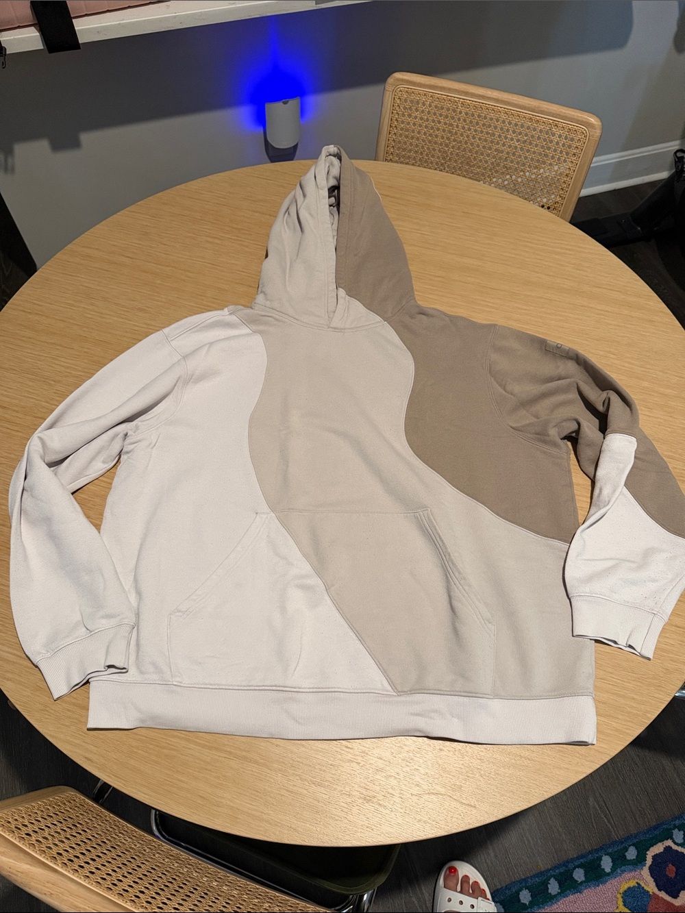 ALO Yoga Make Waves Hoodie